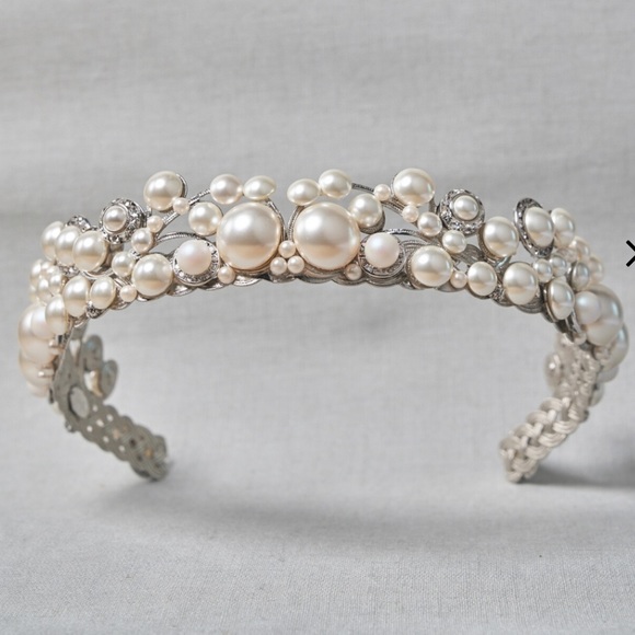 Maria Elena Iris Headband / Headpiece - Picture 1 of 8